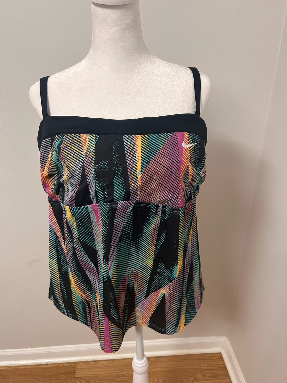 Nike Black Multicolor Abstract Stripe Tank Cami